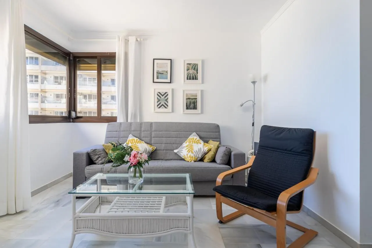Chill & Pool Apartment Torremolinos