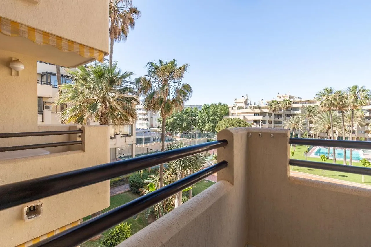 Chill & Pool Apartment Torremolinos