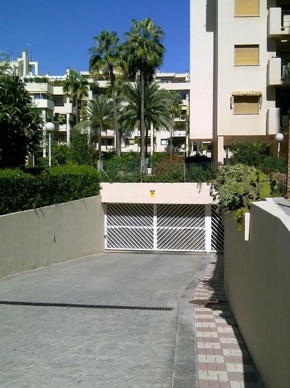 Chill & Pool Apartment Torremolinos
